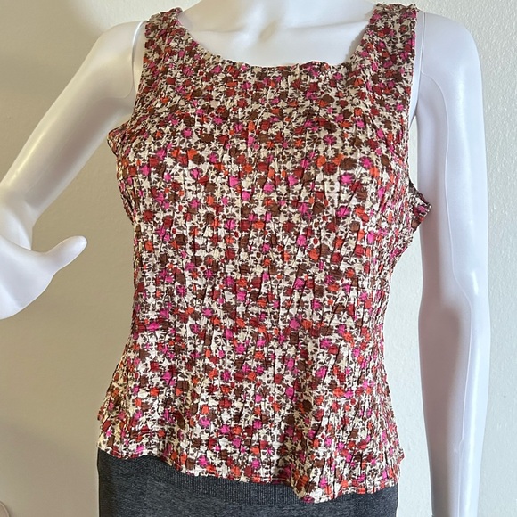 Sigrid Olsen Scoop Neck
Tank, Size L PETITE - Picture 5 of 9